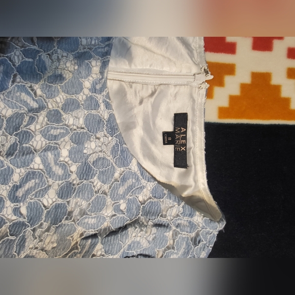 Blue Dress - Picture 3 of 4